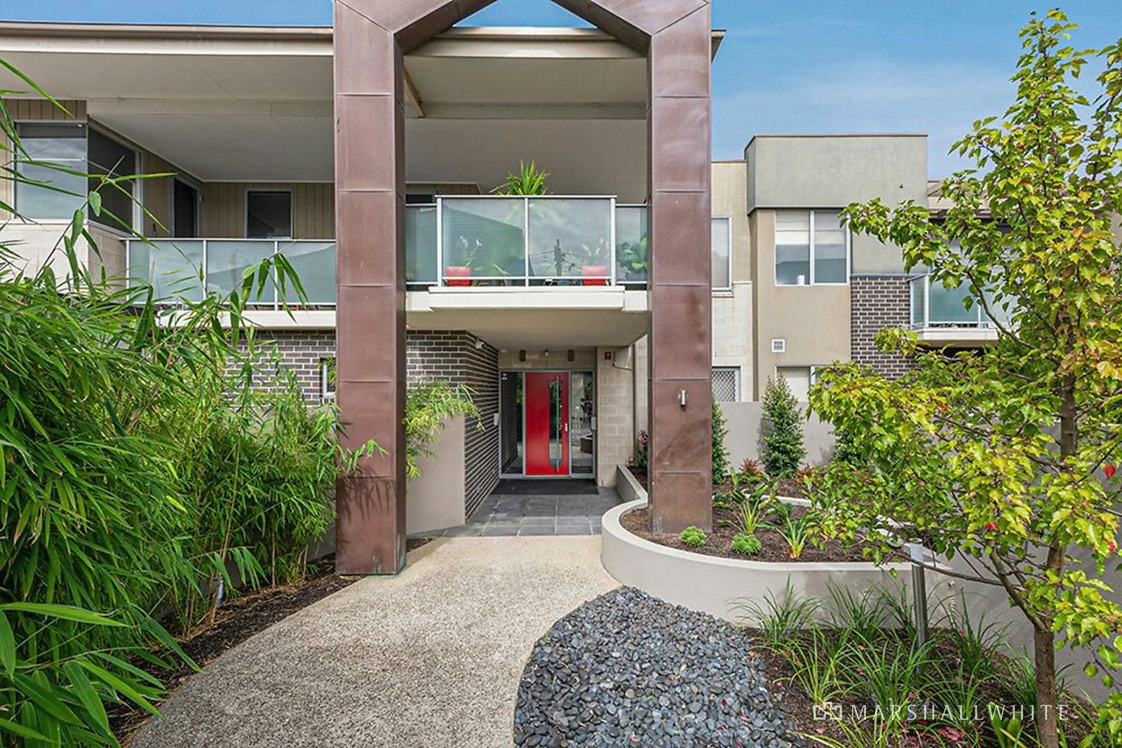 8/78 Holyrood Street, Hampton, VIC