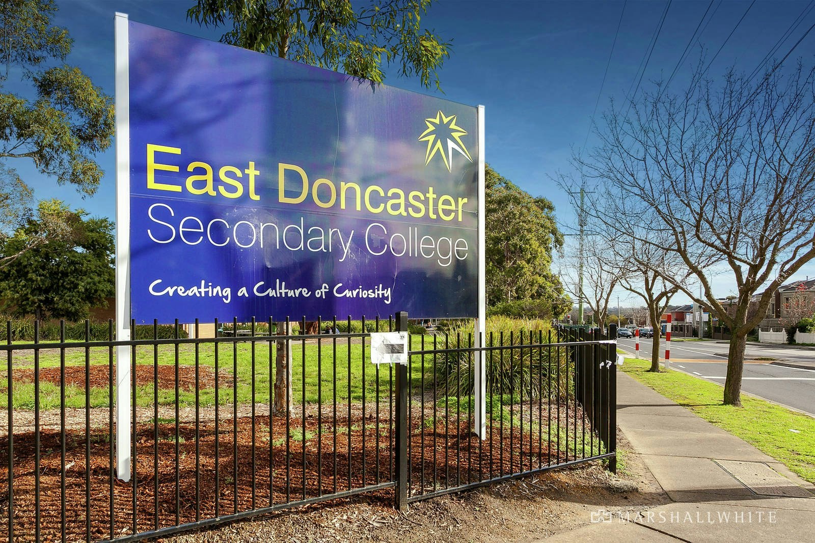 16 Pine Hill Drive, Doncaster East, VIC