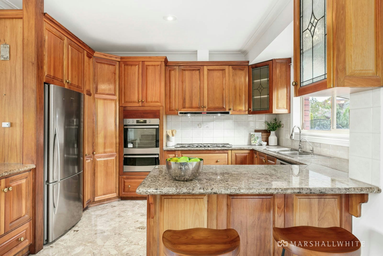 16 Pine Hill Drive, Doncaster East, VIC