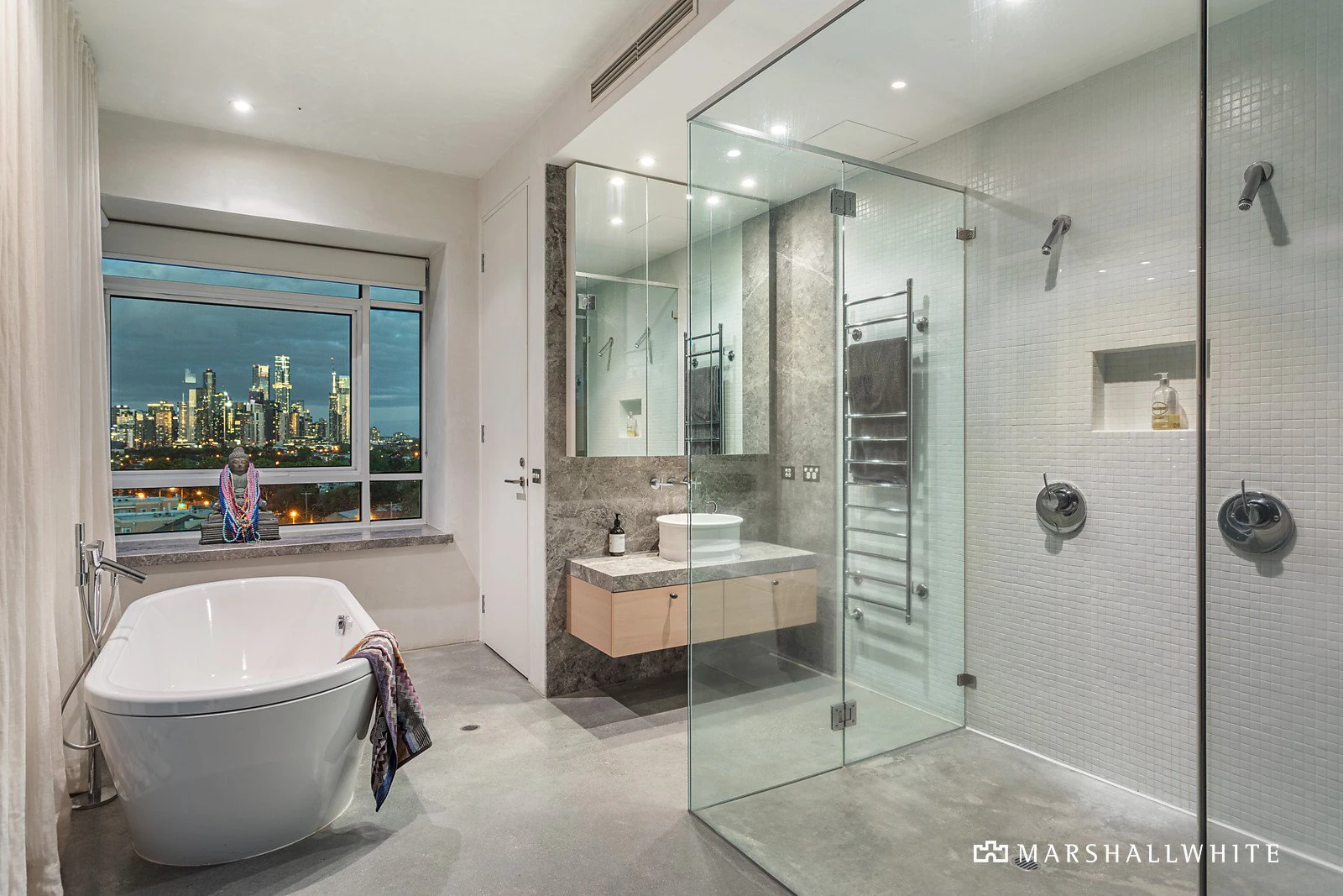 124/1 Graham Street, Port Melbourne, VIC
