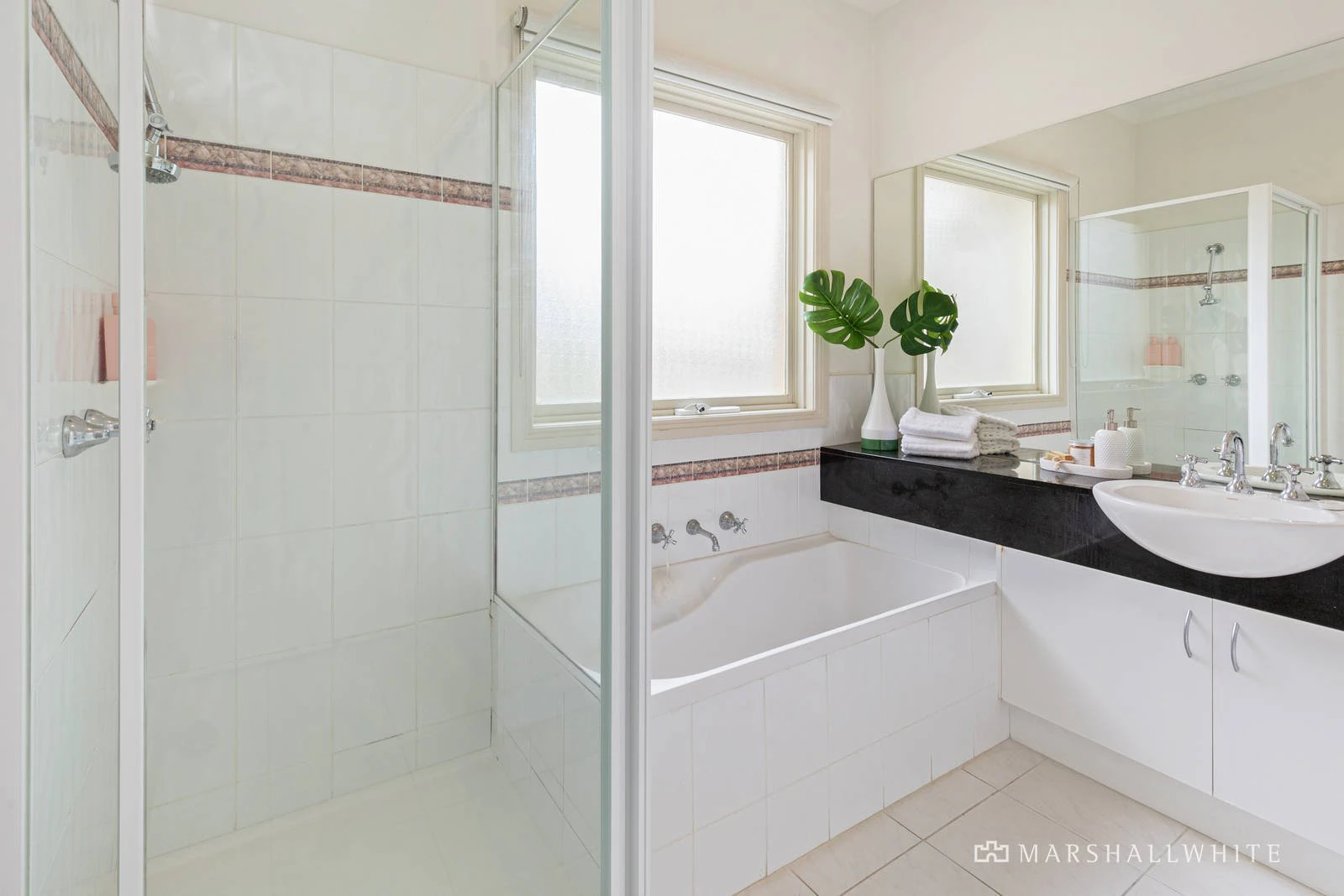 3/7 Lucerne Avenue, Mornington, VIC