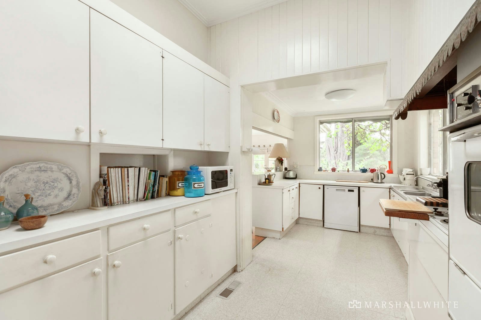 1 Annetta Avenue, Ashburton, VIC