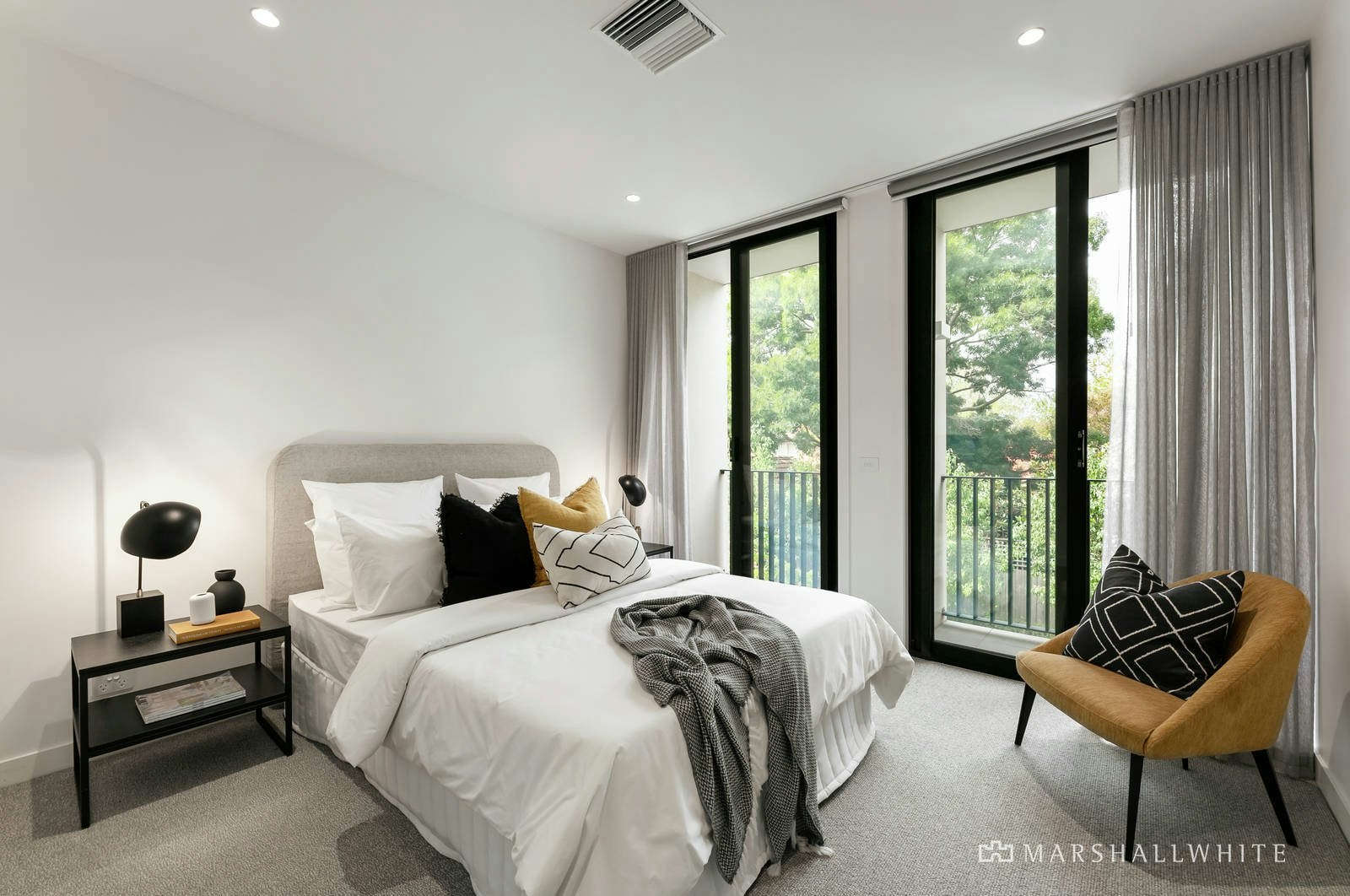 1 Liquidamber Place, Malvern East, VIC