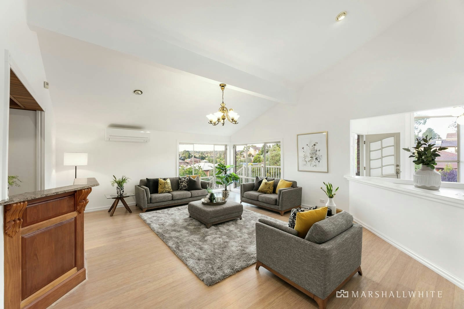 16 Pine Hill Drive, Doncaster East, VIC