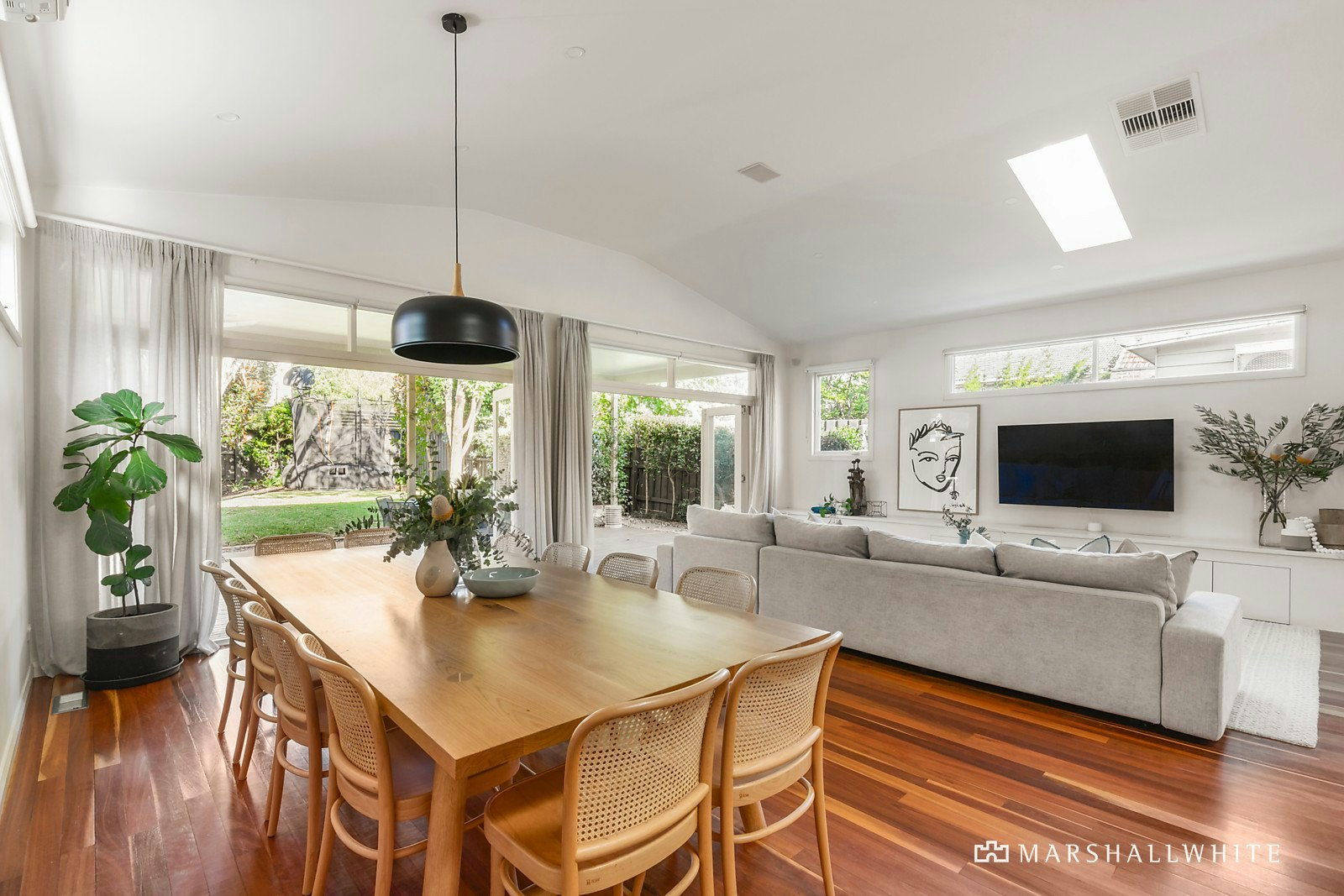 17 Warley Road, Malvern East, VIC