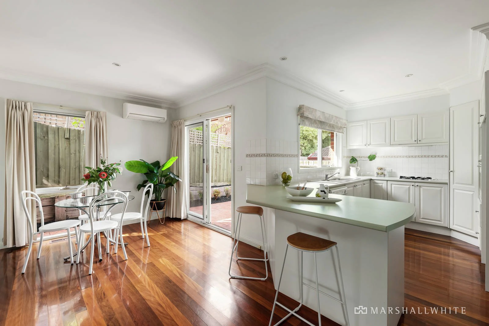 2/39 Moselle Street, Mont Albert North, VIC