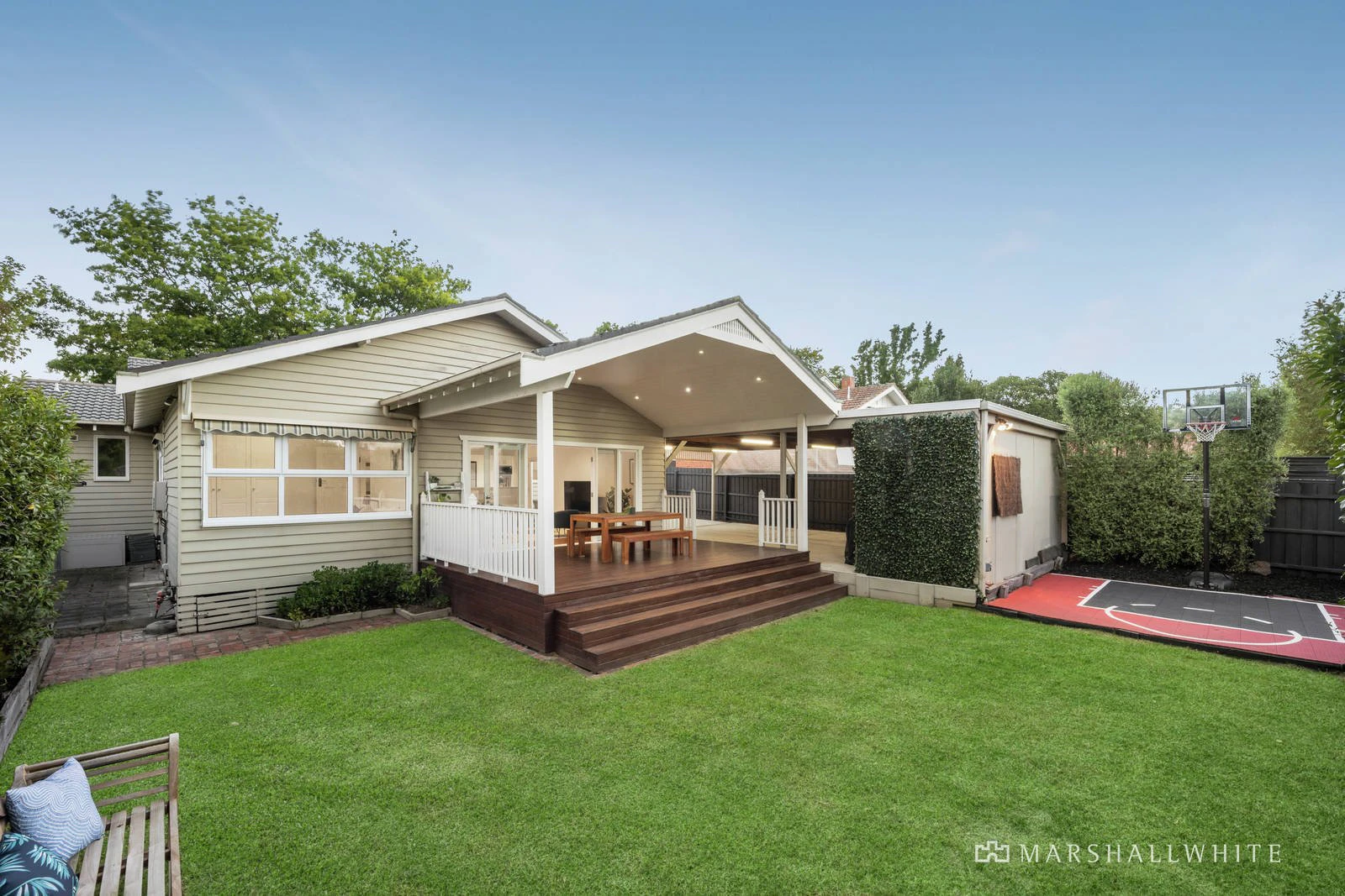 421 Mont Albert Road, Mont Albert, VIC