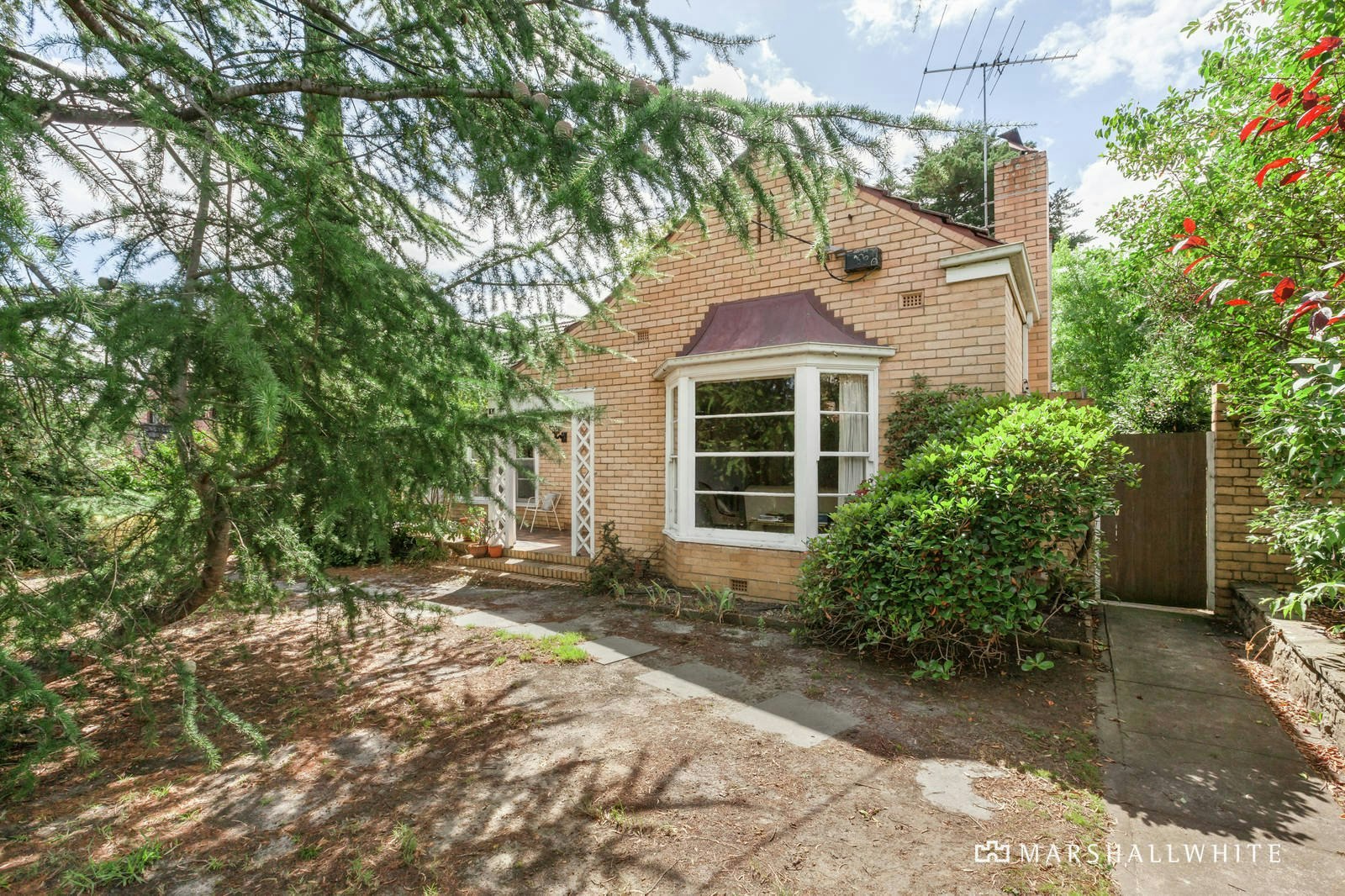 1 Annetta Avenue, Ashburton, VIC