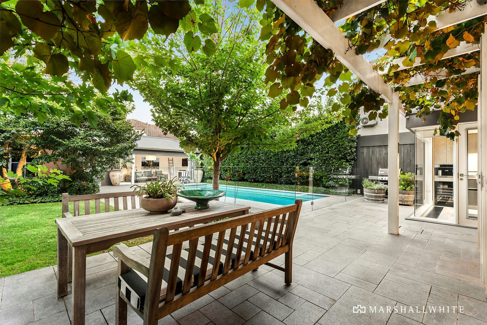 2 Carmyle Avenue, Toorak, VIC
