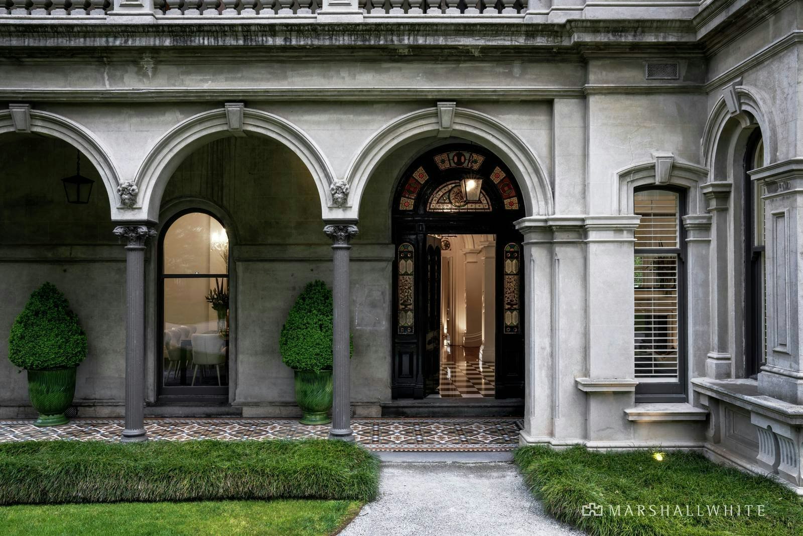 39 Sackville Street, Kew, VIC