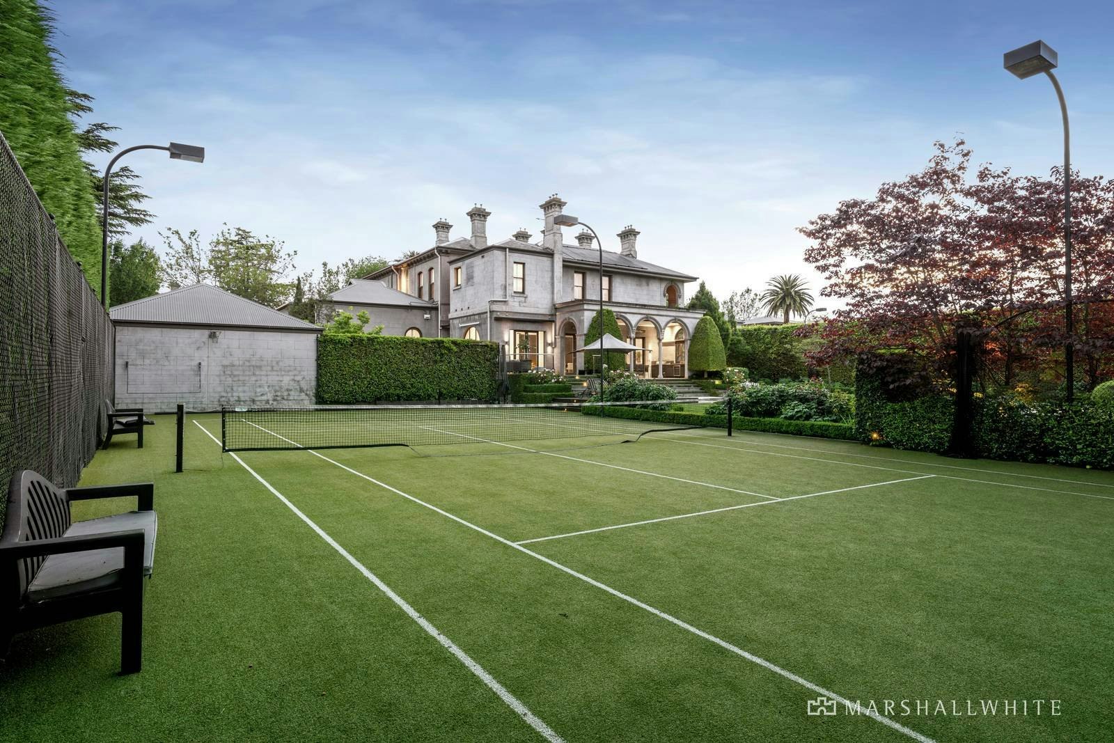 39 Sackville Street, Kew, VIC