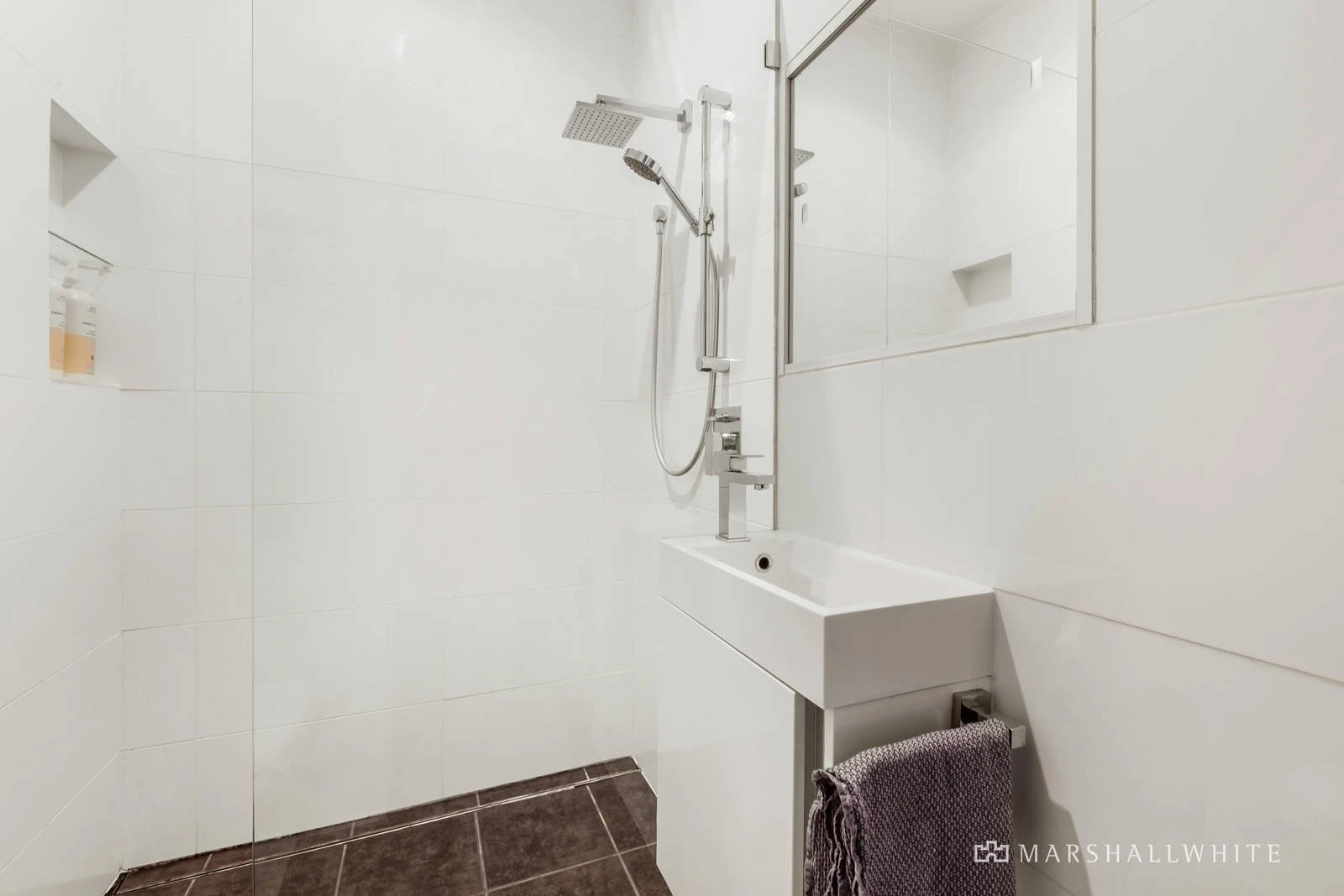 5 Llaneast Street, Armadale, VIC