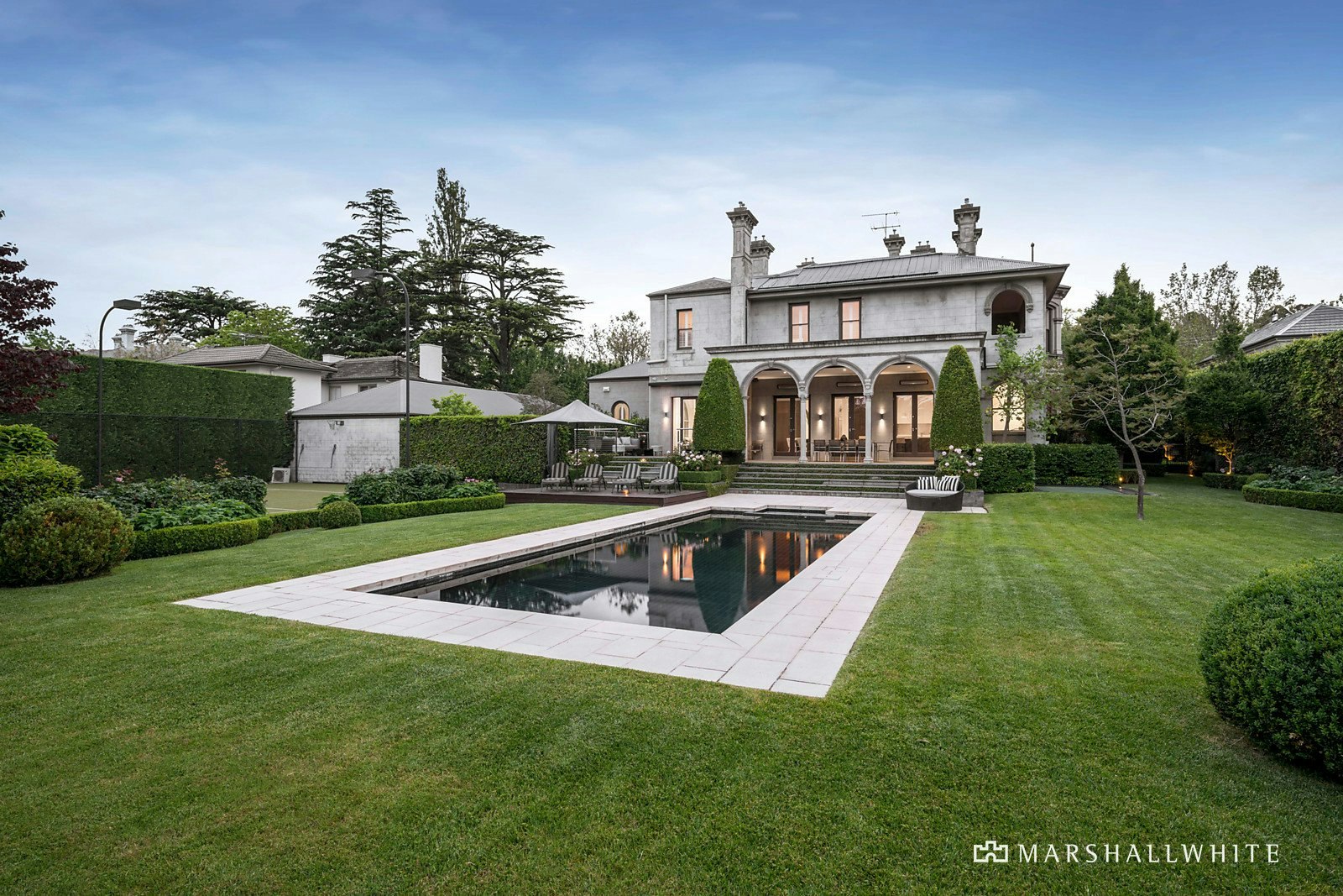 39 Sackville Street, Kew, VIC