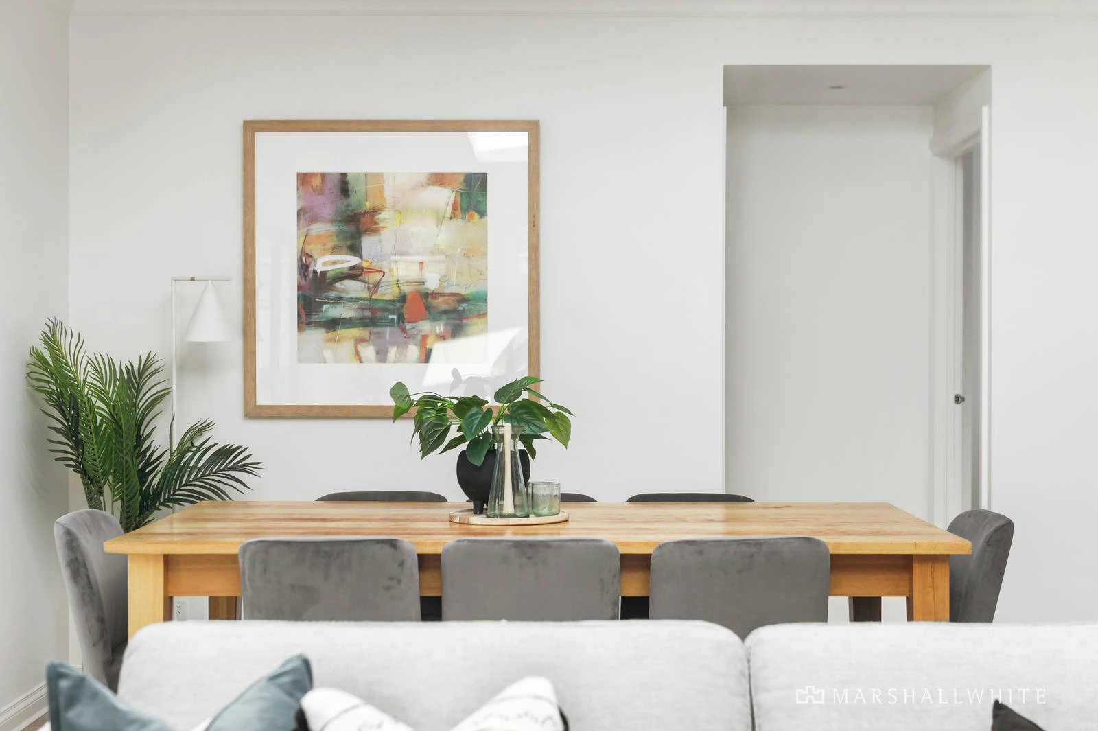 44 Swan Street, Blackburn South, VIC