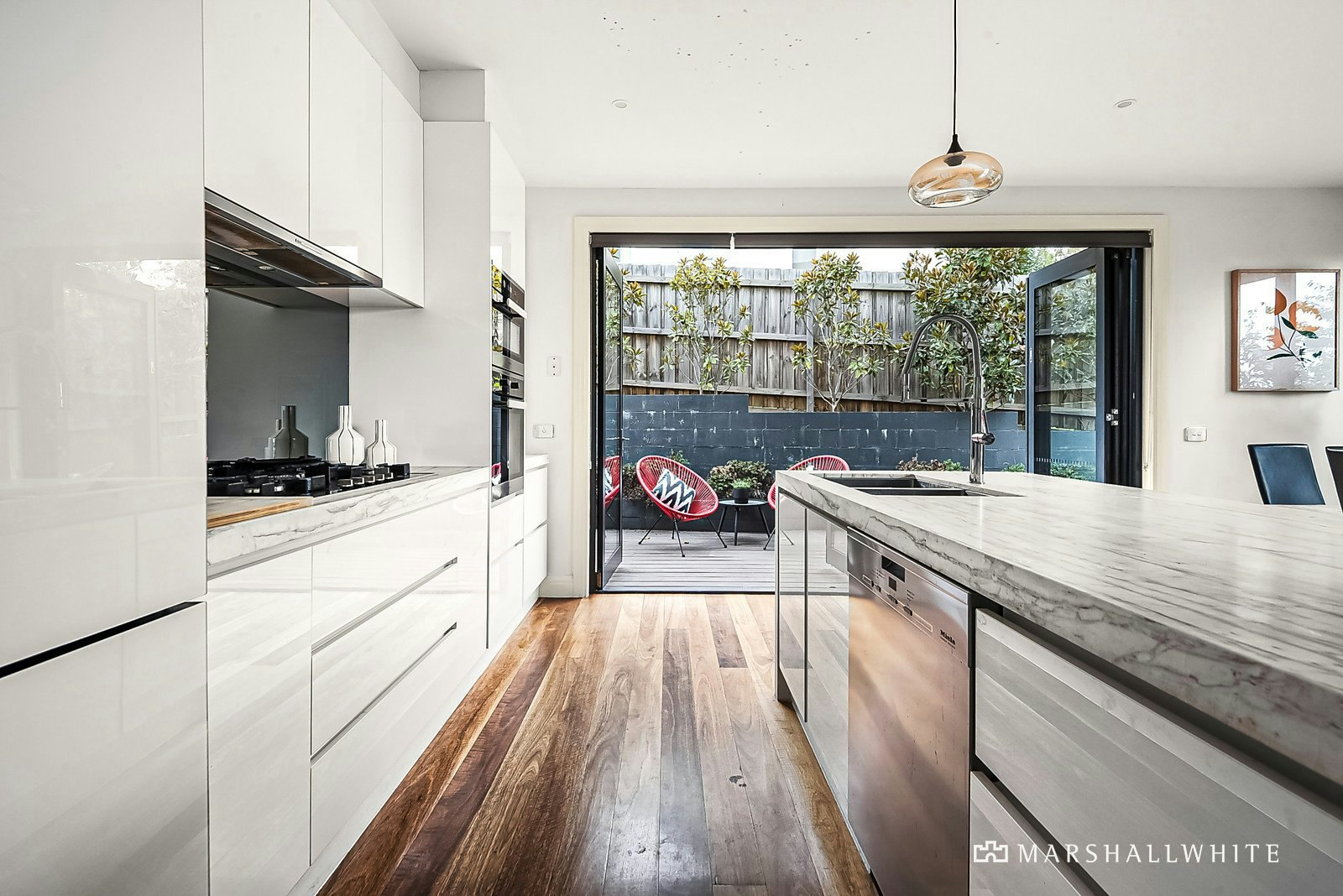 1/1 Ramu Grove, Ashburton, VIC