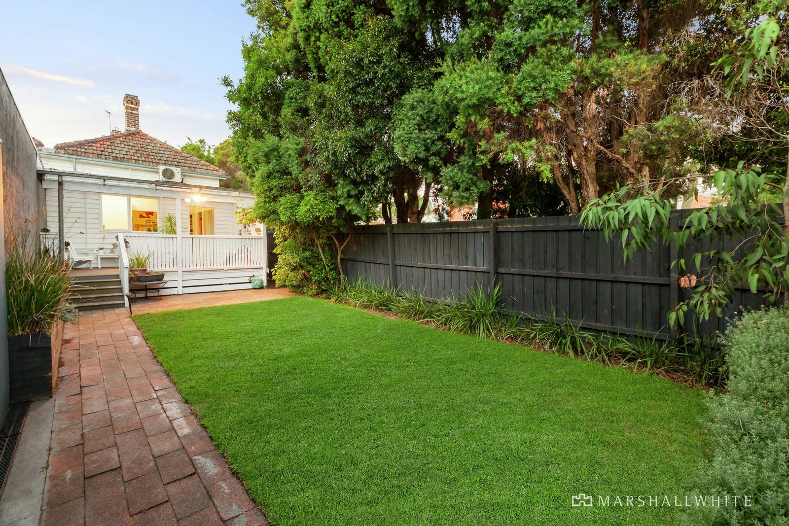 5 Llaneast Street, Armadale, VIC