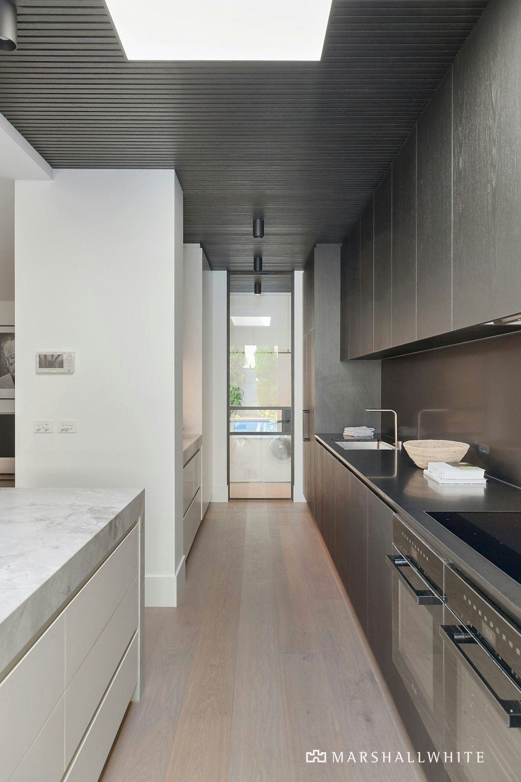 15 Loch Street, St Kilda West, VIC