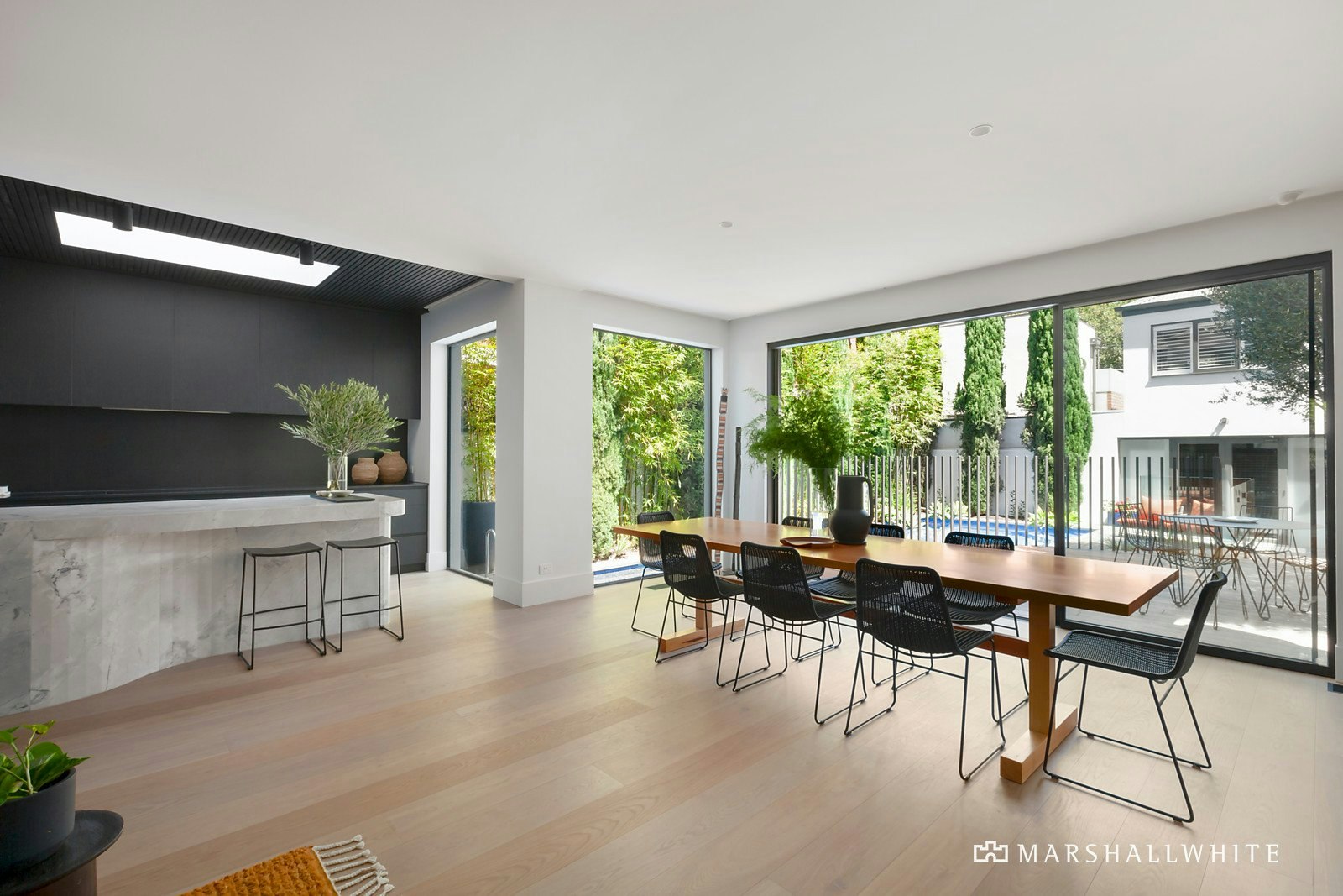 15 Loch Street, St Kilda West, VIC