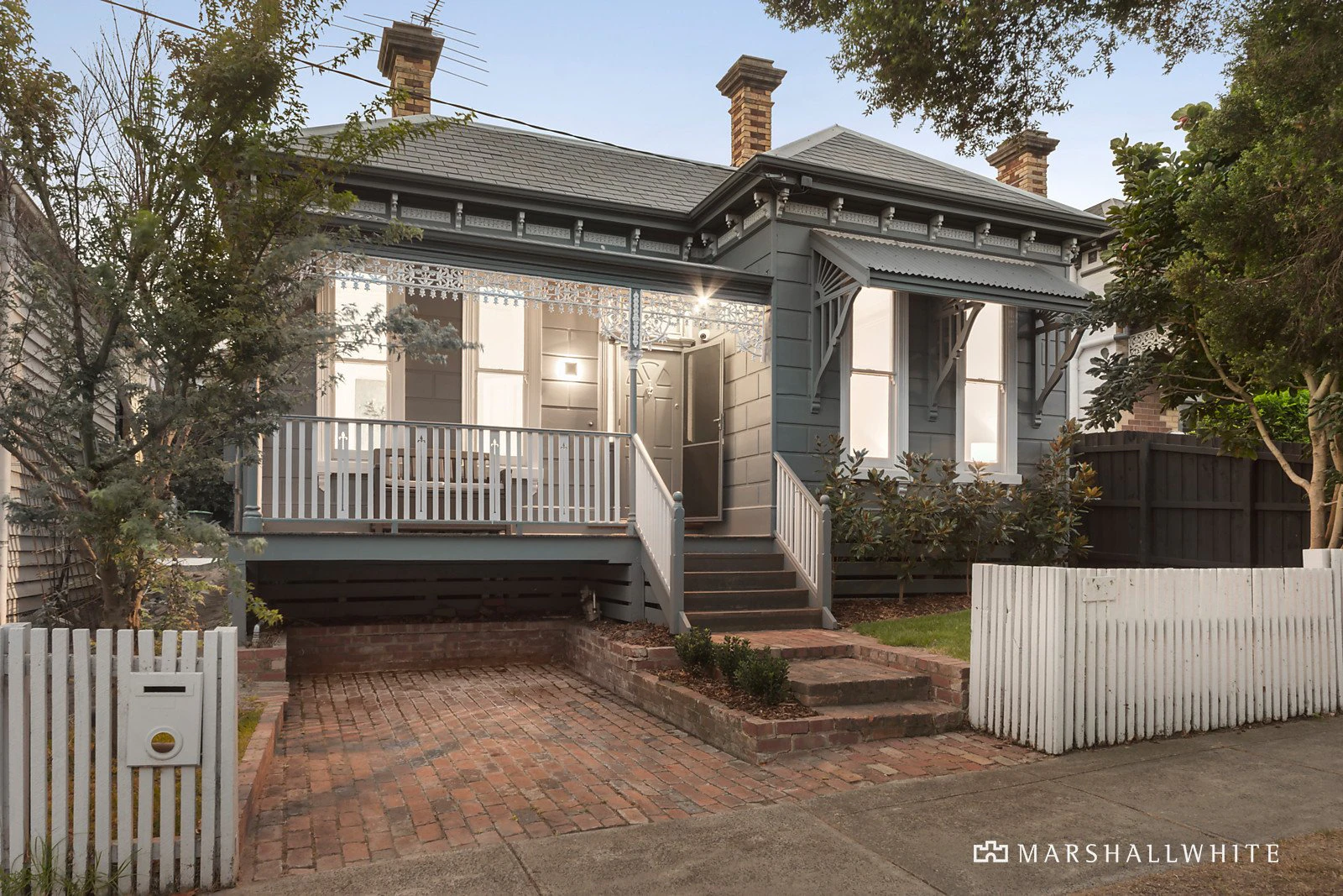 111 Edgevale Road, Kew, VIC