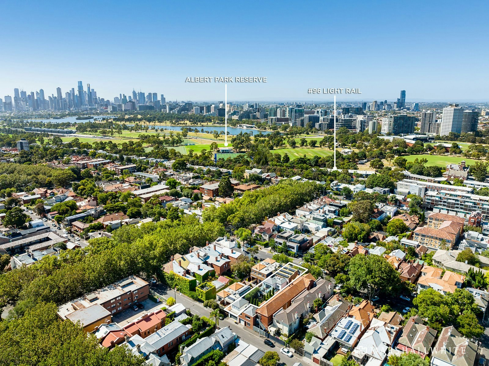 15 Loch Street, St Kilda West, VIC