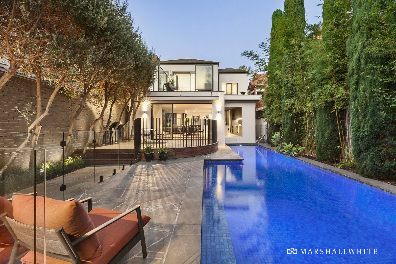 15 Loch Street, St Kilda West, VIC