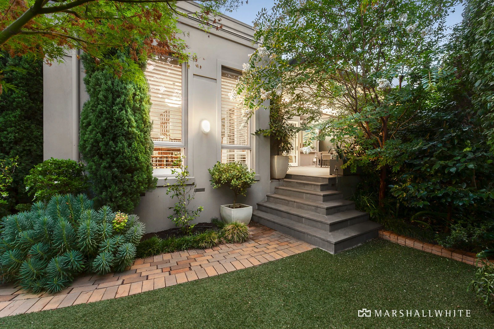 6 Walnut Street, Malvern, VIC