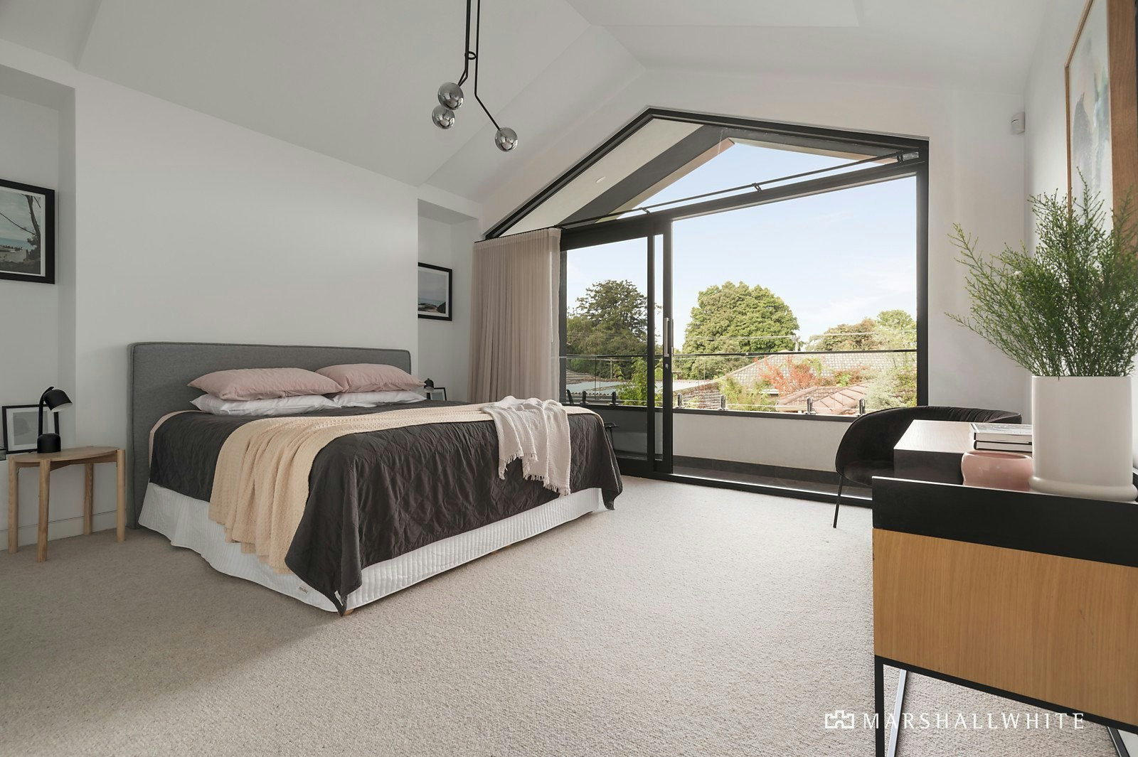 24B Wembley Avenue, Cheltenham, VIC