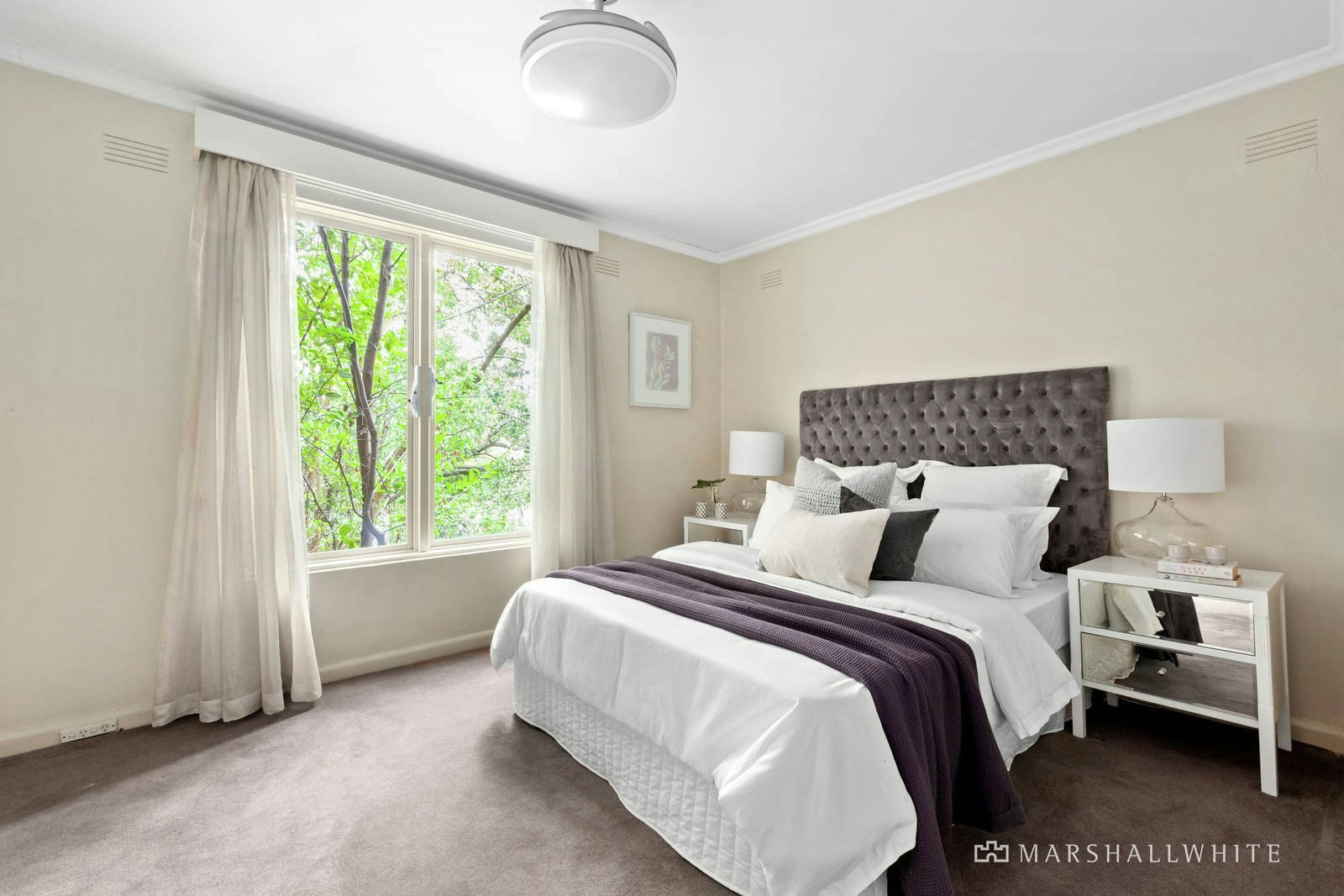 2/4 Glyndebourne Avenue, Toorak, VIC