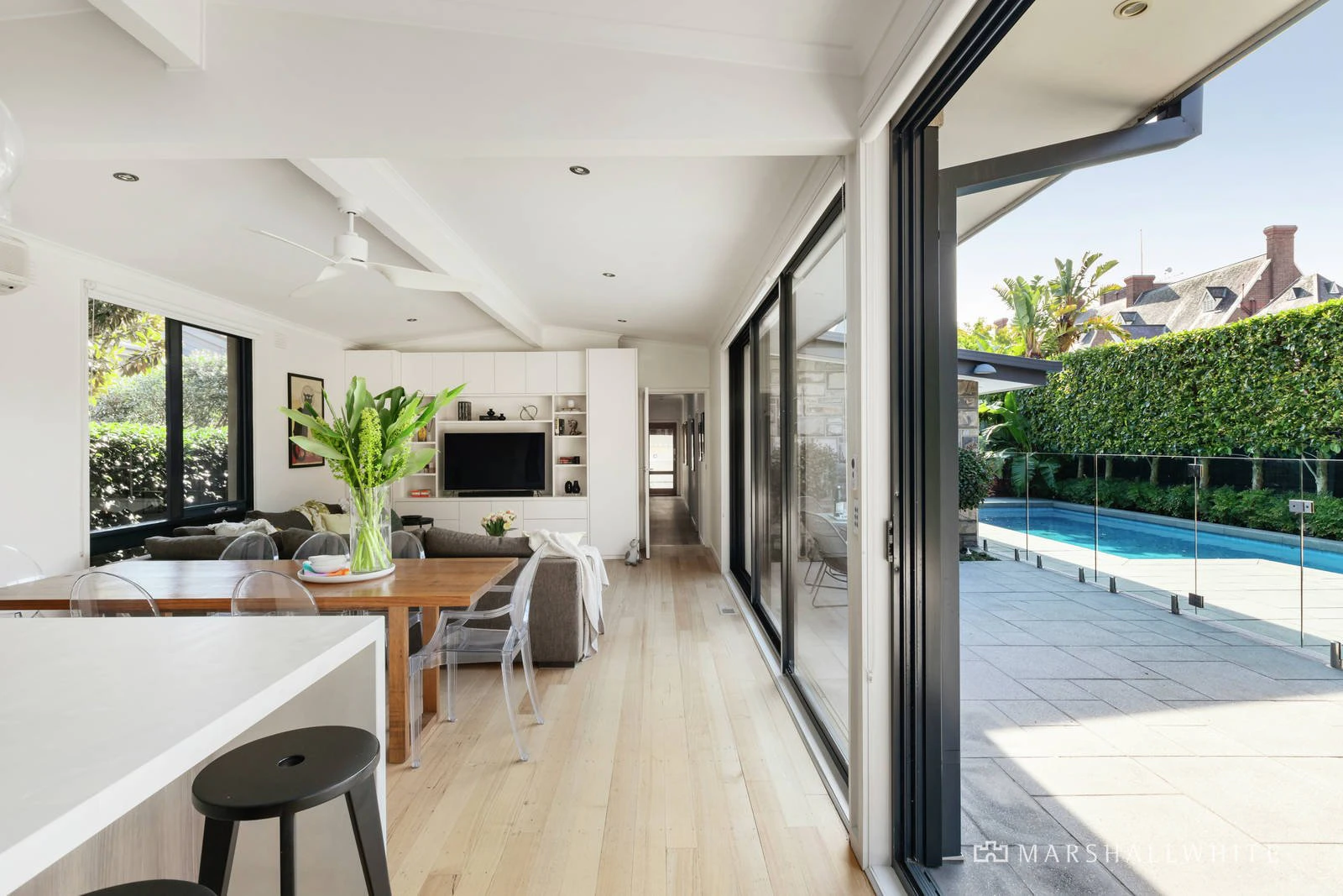 11 Bradford Avenue, Kew, VIC