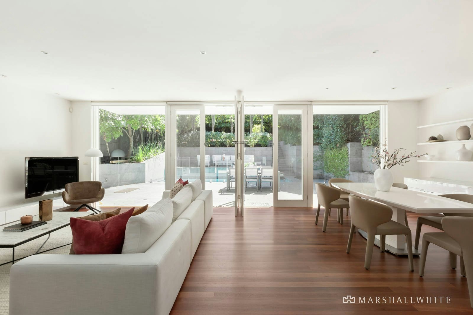 6 Yarravale Road, Kew, VIC