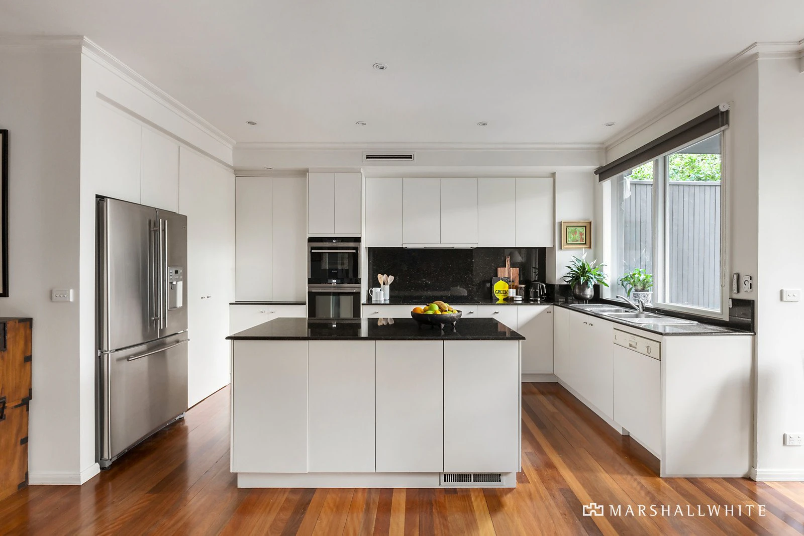 6 Walnut Street, Malvern, VIC