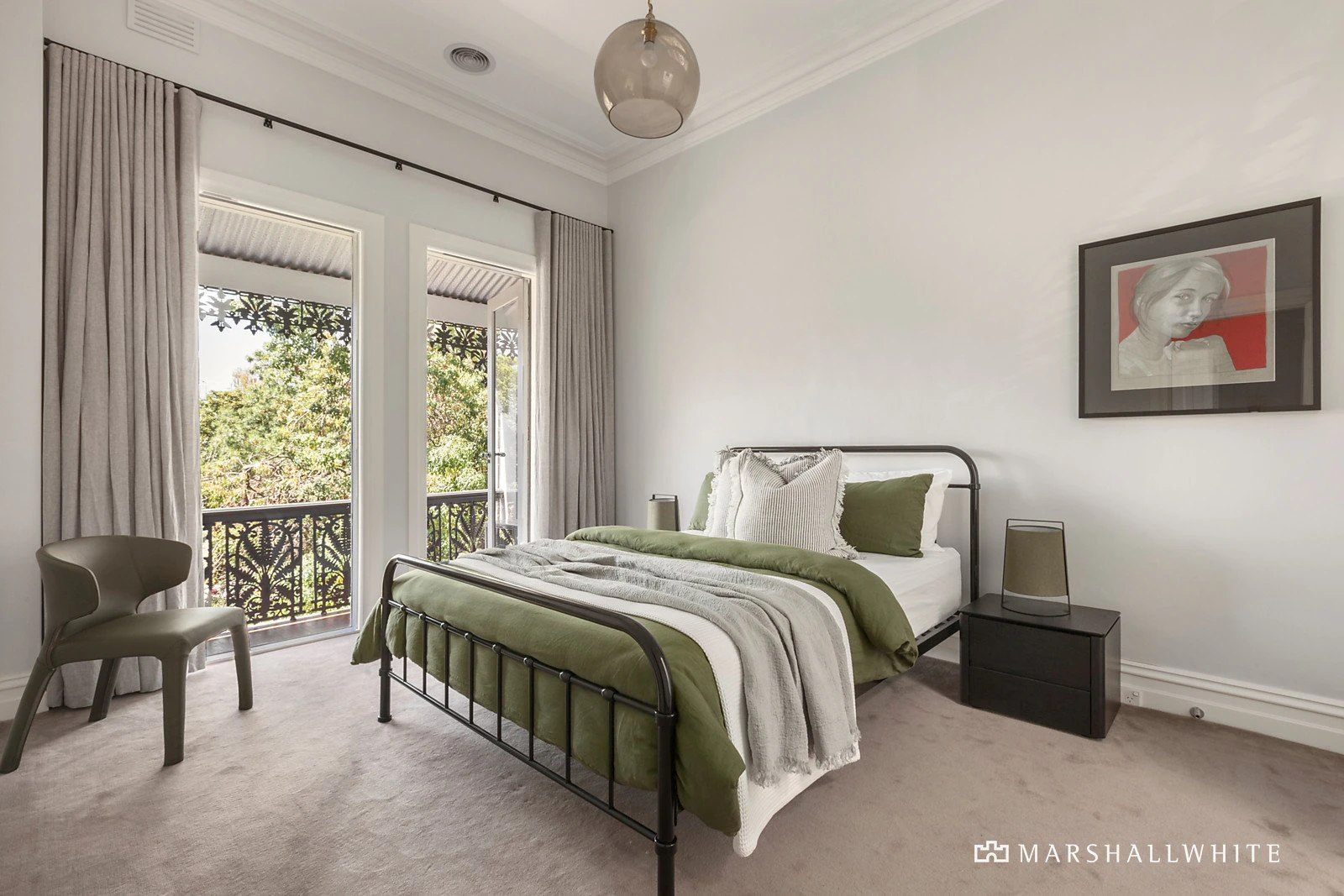 15 Loch Street, St Kilda West, VIC