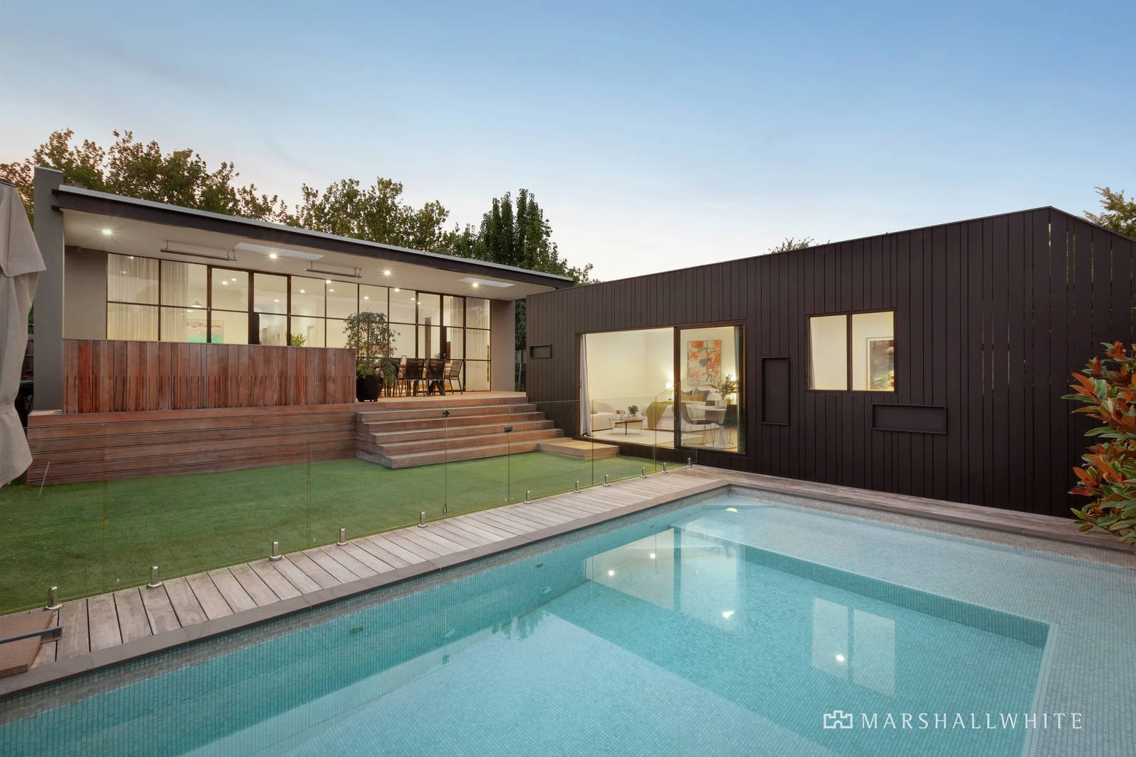 26 Ash Grove, Malvern East, VIC
