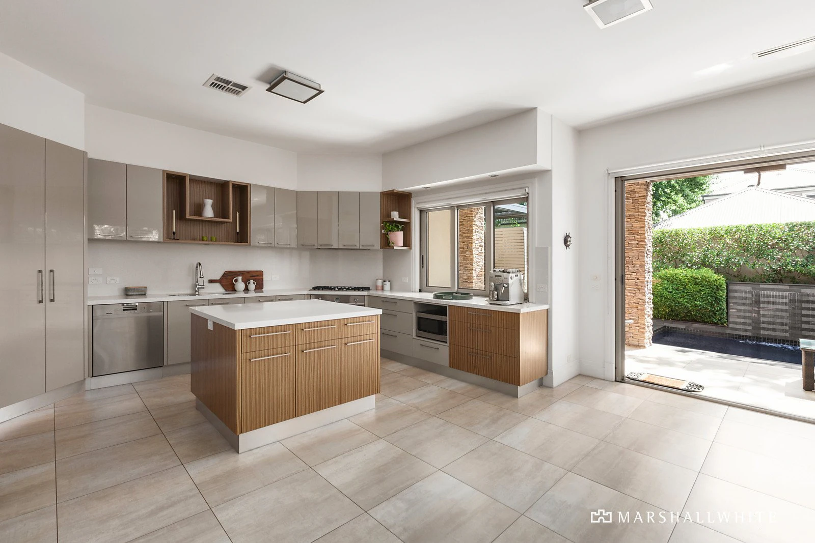 12 Thanet Street, Malvern, VIC