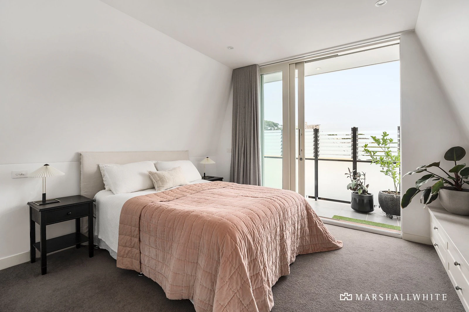 176 Kerferd Road, Albert Park, VIC