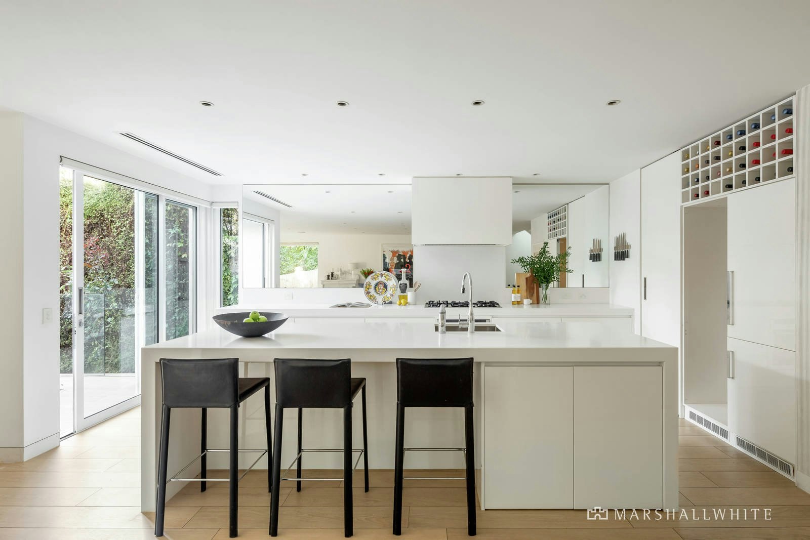 2/13 Gardiner Parade, Glen Iris, VIC