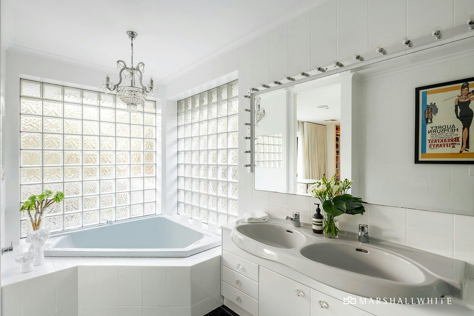 2/13 Gardiner Parade, Glen Iris, VIC