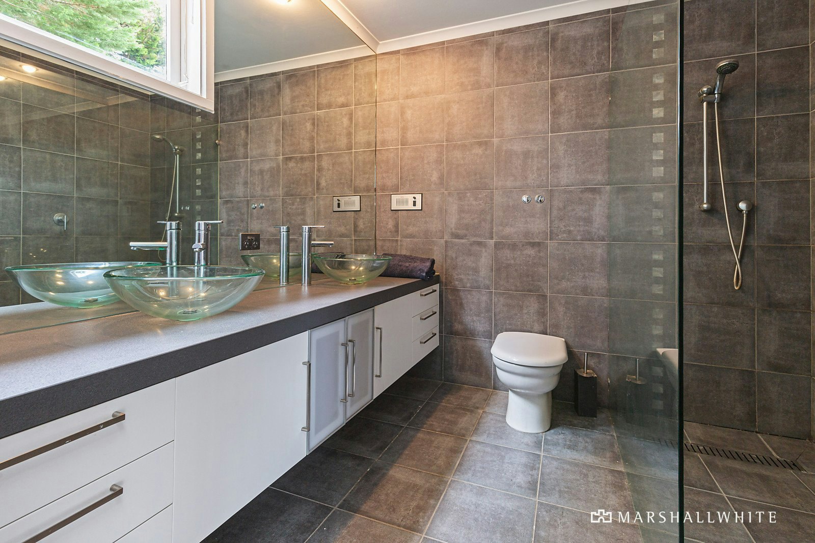 5 Lorrimore Close, Mount Eliza, VIC