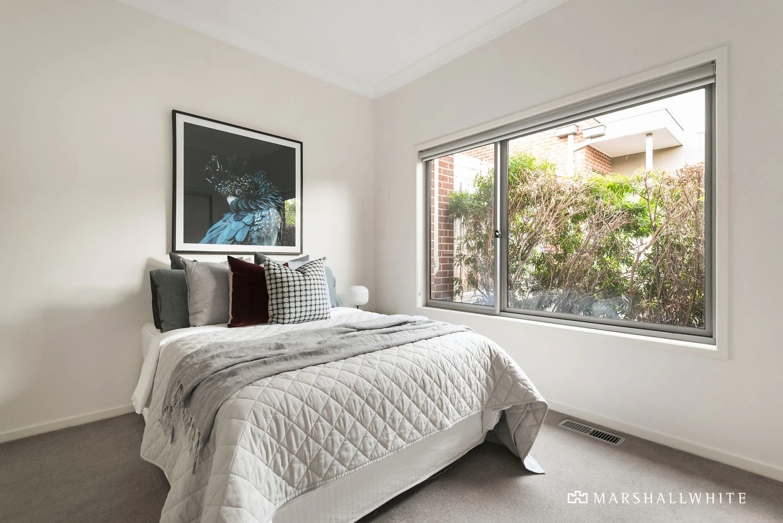 2/121 Albion Road, Box Hill, VIC
