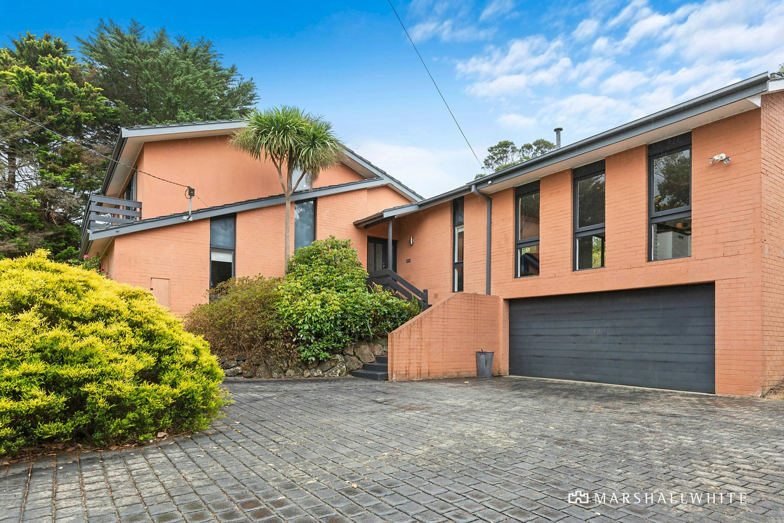 5 Lorrimore Close, Mount Eliza, VIC