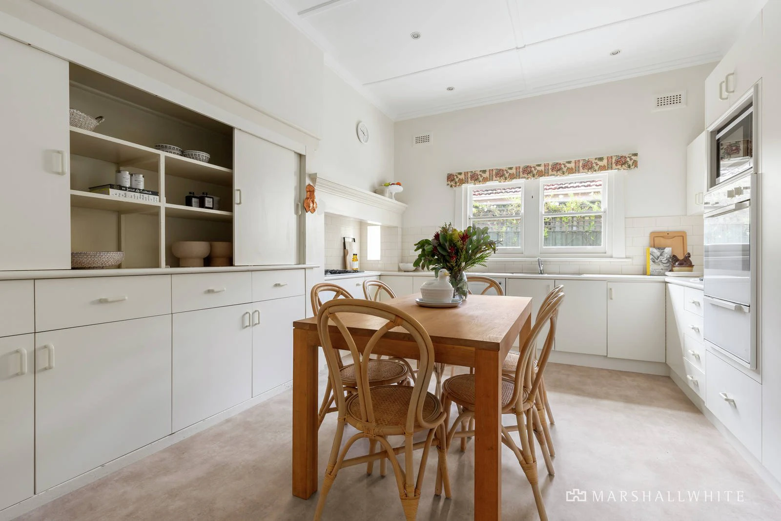 11 Coolgardie Avenue, Malvern East, VIC