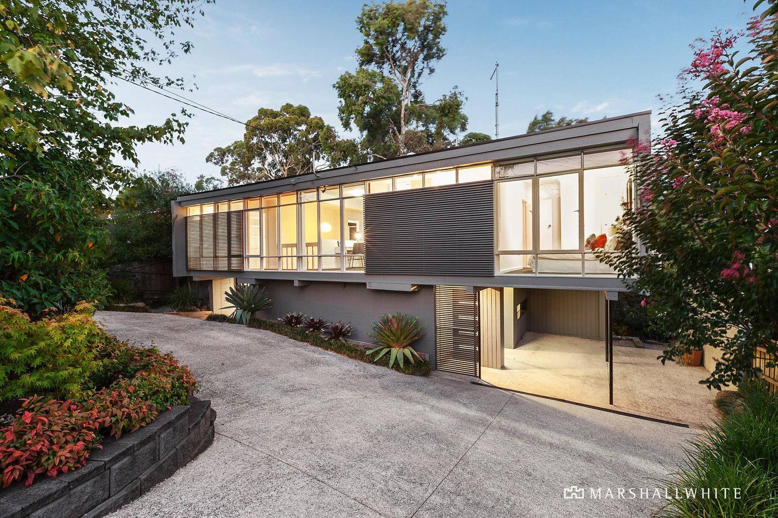 34 Park Road, Mount Waverley, VIC