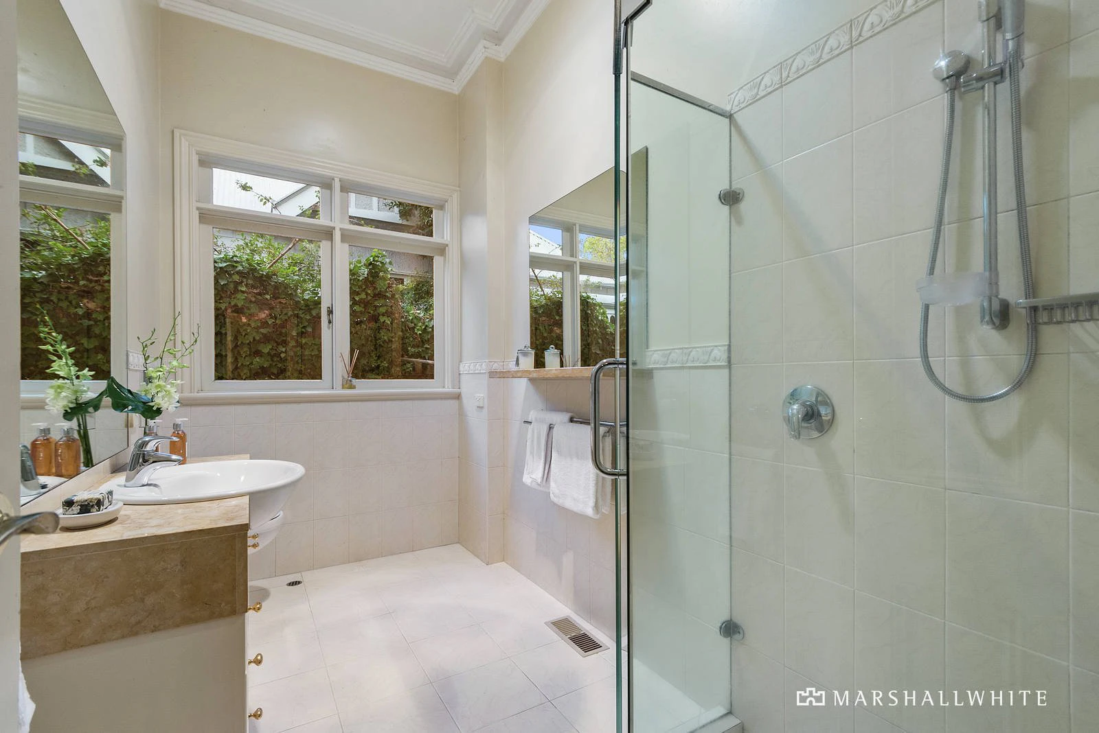 11 Parslow Street, Malvern, VIC