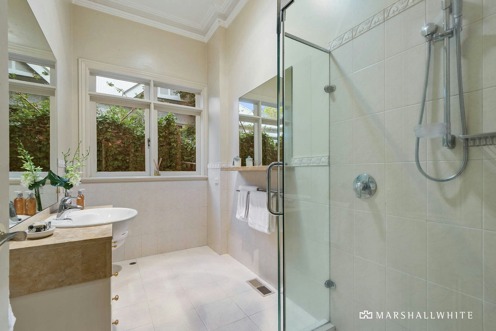 11 Parslow Street, Malvern, VIC