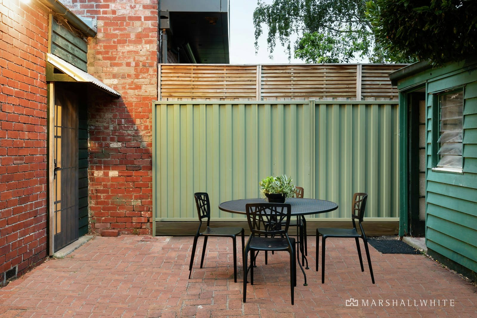 15 Douglas Street, Malvern East, VIC