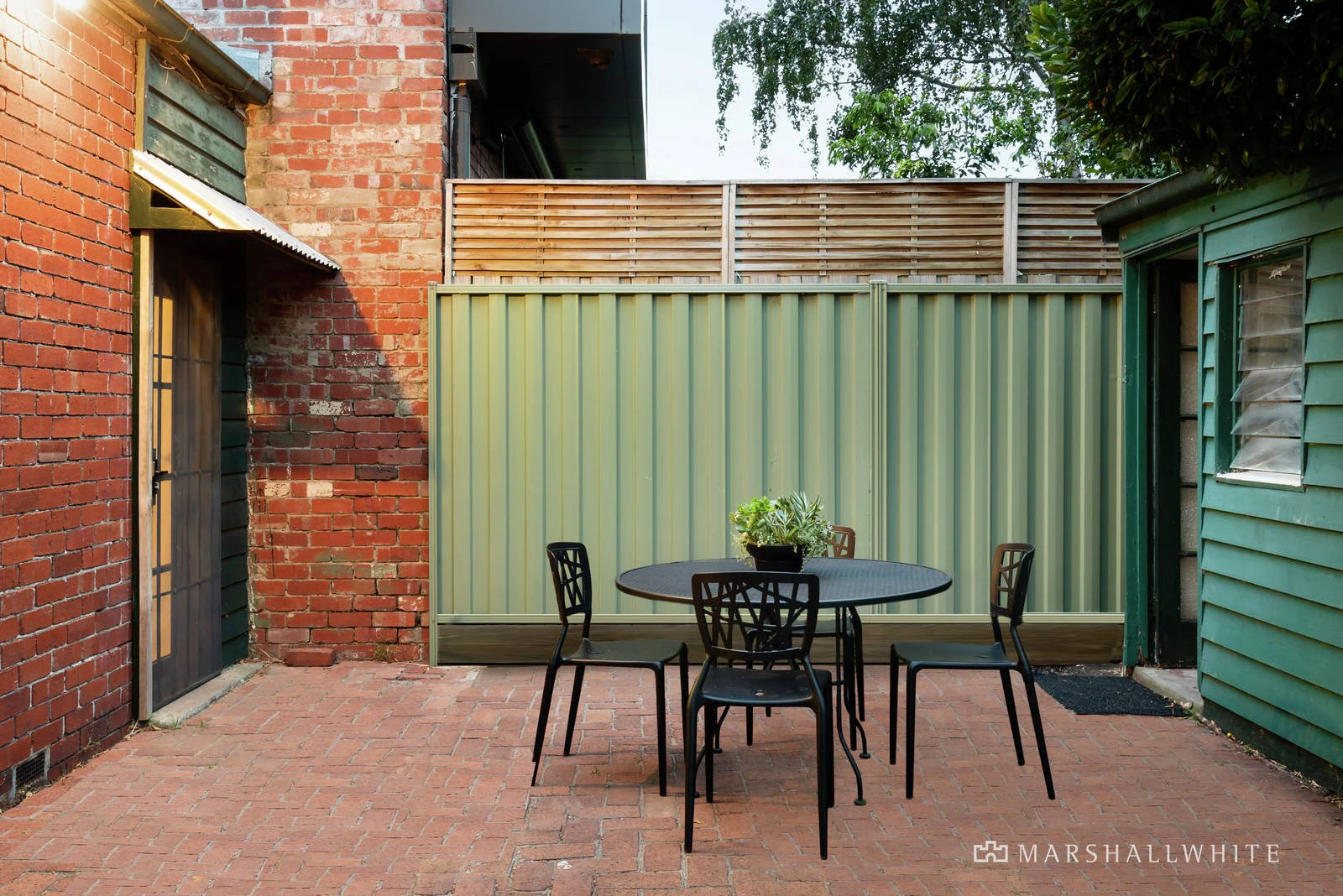 15 Douglas Street, Malvern East, VIC