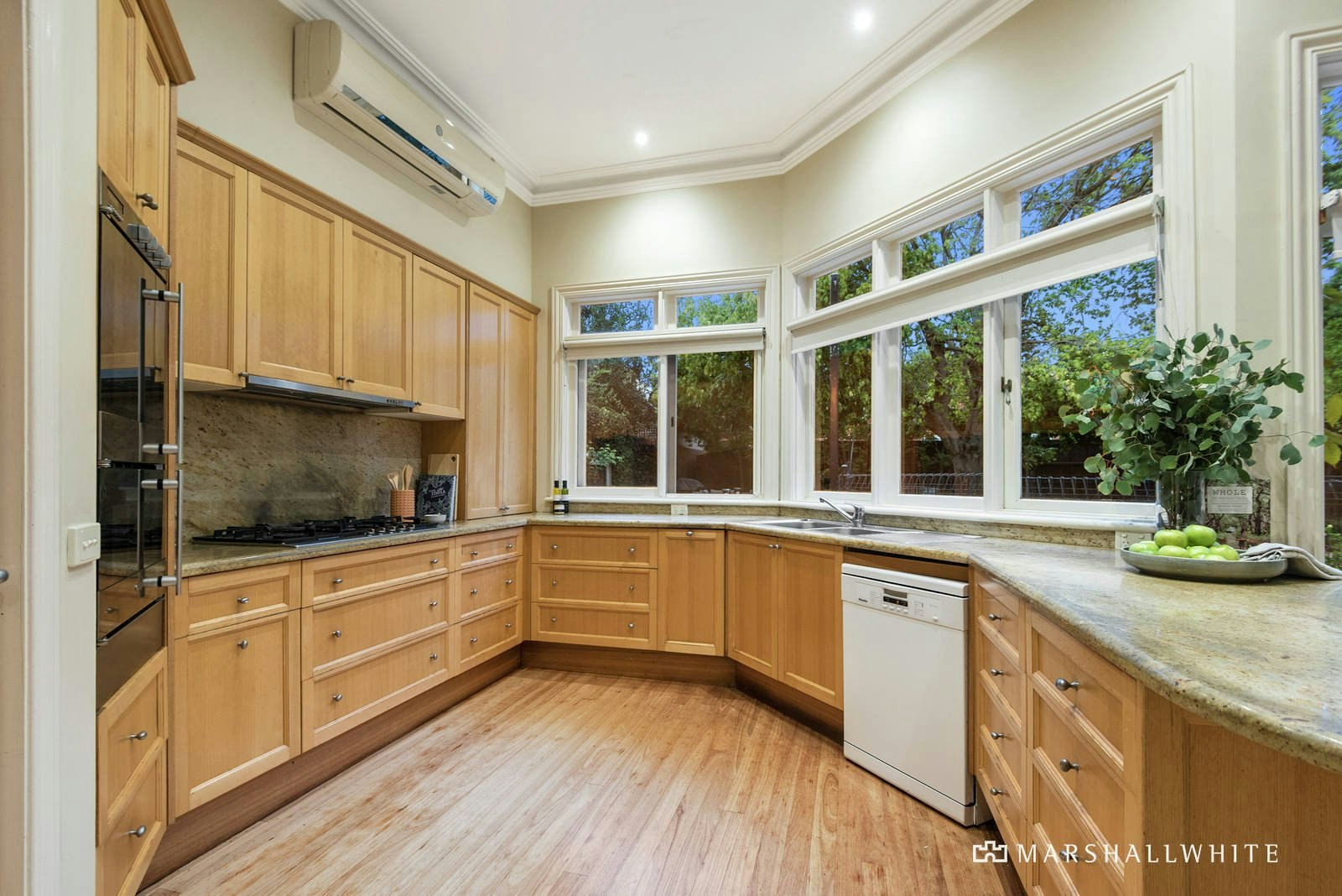 11 Parslow Street, Malvern, VIC