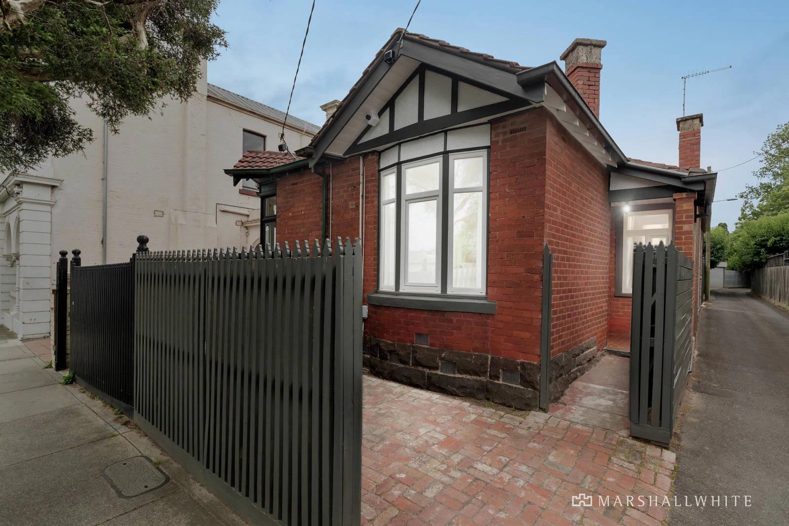89 Barkers Road, Kew, VIC
