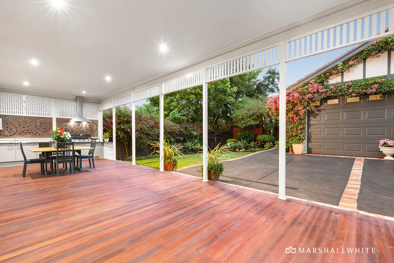 17 Ross Street, Surrey Hills, VIC