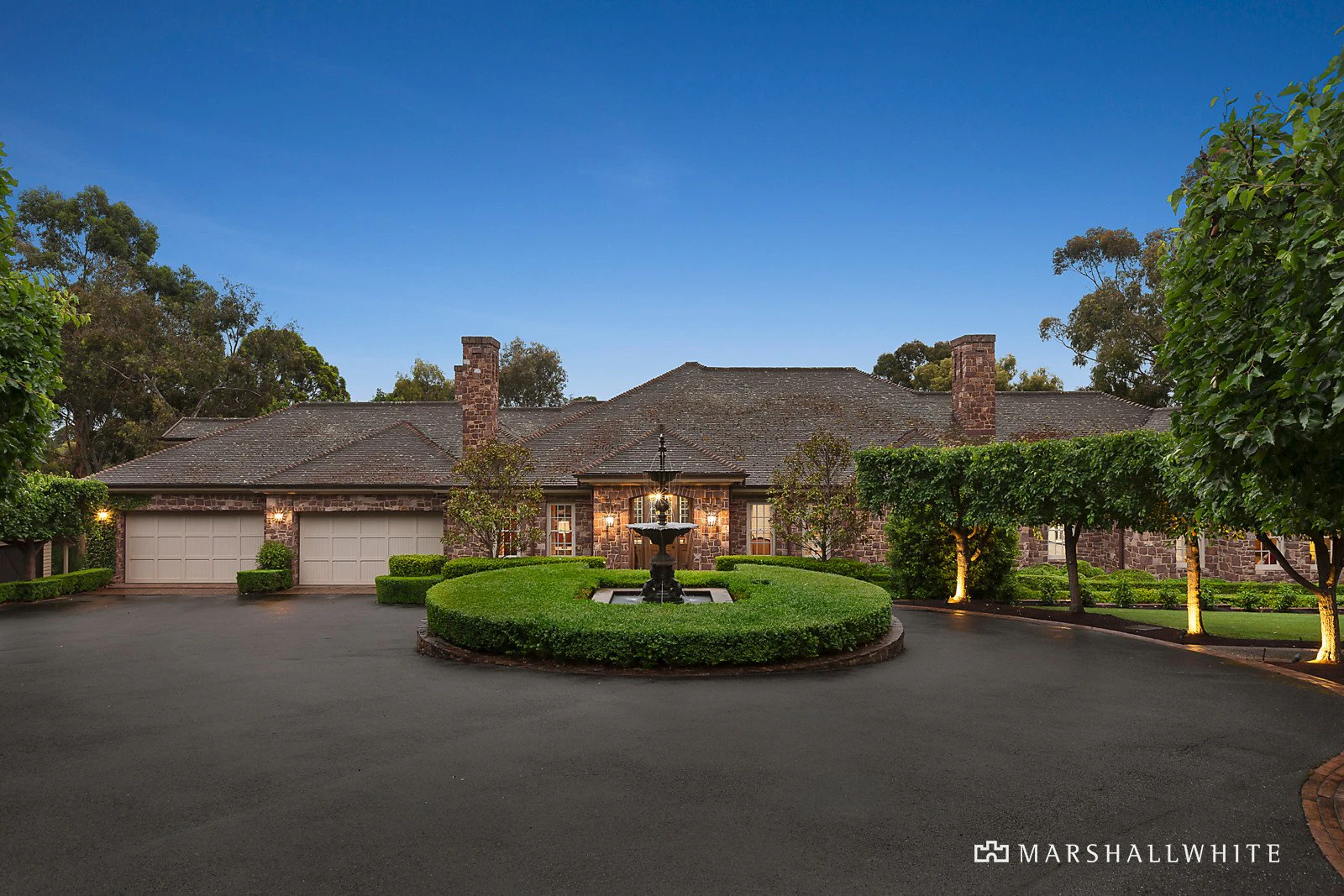 29 Dirlton Crescent, Park Orchards, VIC